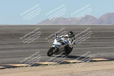 media/Oct-13-2025-Moto Forza (Mon) [[a66d839500]]/4-C Group/Session 2 (Bowl)/